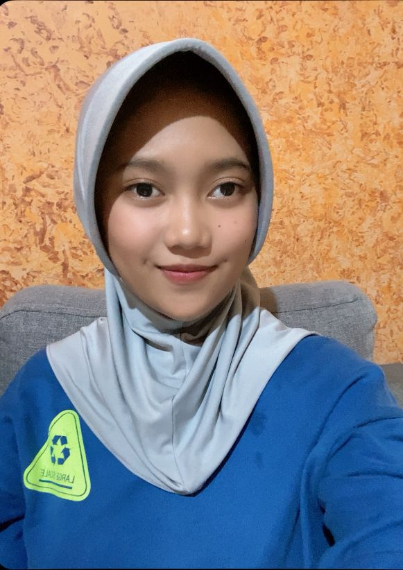 KIRANA NURAPRILIYANI
